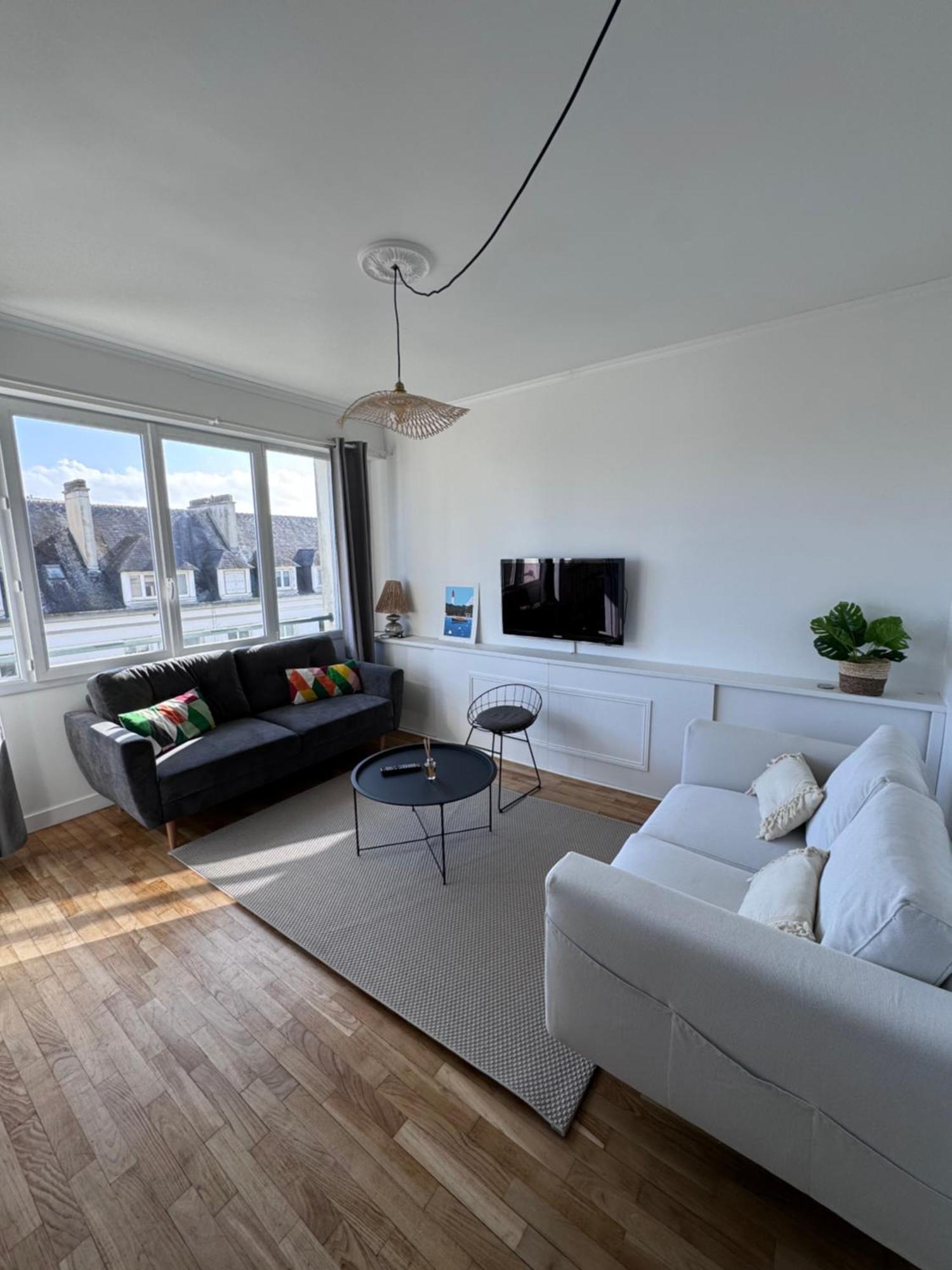 לוריין Charmant Appartement T3 Avec Balcon, Centre-Ville מראה חיצוני תמונה